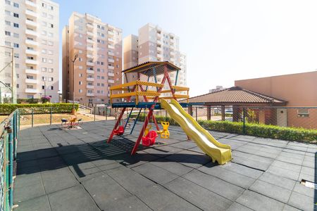 Apartamento para alugar com 64m², 2 quartos e sem vagaÁrea comum - Churrasqueira