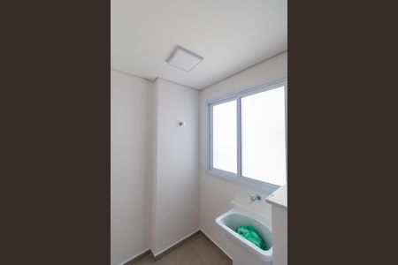 Apartamento para alugar com 64m², 2 quartos e sem vagaBanheiro de serviço