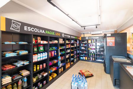 Apartamento para alugar com 64m², 2 quartos e sem vagaÁrea comum - Mini mercado