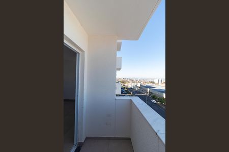 Apartamento para alugar com 64m², 2 quartos e sem vagaSacada