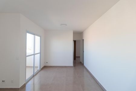 Apartamento para alugar com 64m², 2 quartos e sem vagaSalas