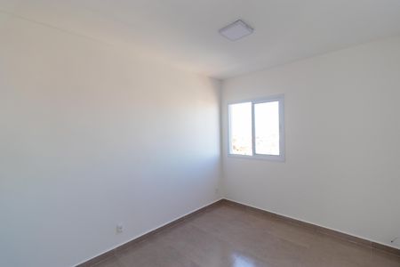 Apartamento para alugar com 64m², 2 quartos e sem vagaSalas