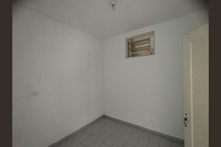 Quarto de casa para alugar com 5 quartos, 132m² em Vila Moraes, São Paulo