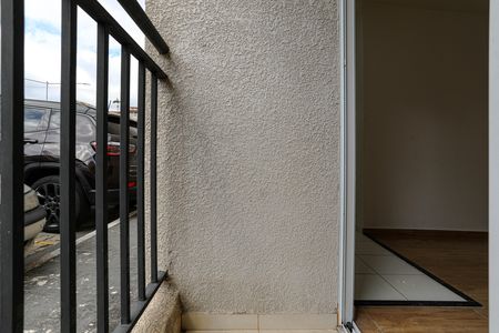 Apartamento para alugar com 48m², 2 quartos e 1 vaga Apartamento para alugar com 48m², 2 quartos e 1 vagaSacada