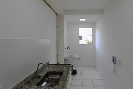 Cozinha de apartamento para alugar com 2 quartos, 48m² em Conjunto Habitacional Bras Cubas, Mogi das Cruzes