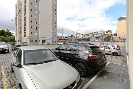 Apartamento para alugar com 48m², 2 quartos e 1 vaga Apartamento para alugar com 48m², 2 quartos e 1 vagaVista - Sacada