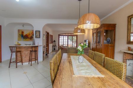 Sala de jantar de casa de condomínio para alugar com 3 quartos, 360m² em Jardim Belizário, Cotia
