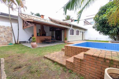 Espaço externo de casa de condomínio para alugar com 3 quartos, 360m² em Jardim Belizário, Cotia