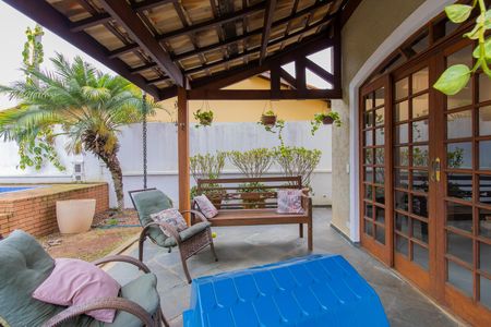 Espaço externo de casa de condomínio para alugar com 3 quartos, 360m² em Jardim Belizário, Cotia