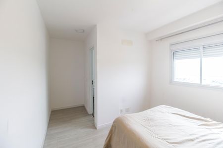 Suíte de apartamento para alugar com 2 quartos, 60m² em Jardim das Belezas, Carapicuíba