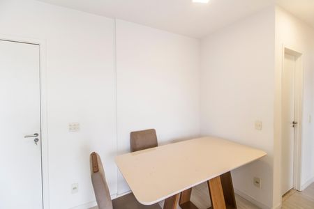 Sala  de apartamento para alugar com 2 quartos, 60m² em Jardim das Belezas, Carapicuíba