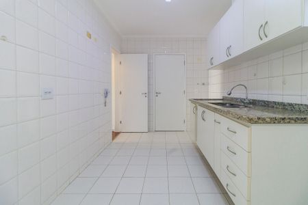 Cozinha de apartamento para alugar com 4 quartos, 110m² em Santo Amaro, São Paulo