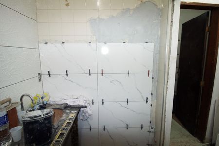 Banheiro de casa à venda com 3 quartos, 120m² em Irajá, Rio de Janeiro