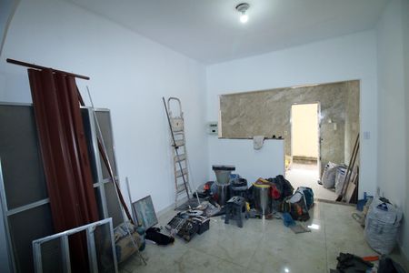 Sala de casa à venda com 3 quartos, 120m² em Irajá, Rio de Janeiro