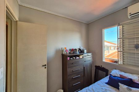 Casa de condomínio à venda com 145m², 3 quartos e 2 vagasQuarto 1 