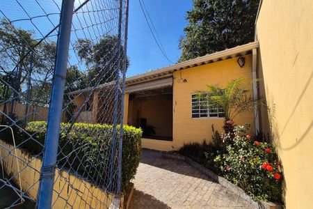Casa de condomínio à venda com 145m², 3 quartos e 2 vagasÁrea comum - Salão de festas