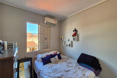 Casa de condomínio à venda com 145m², 3 quartos e 2 vagasQuarto 1 