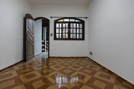 Casa para alugar com 3 quartos, 115m² em Vila Nova Cintra, Mogi das Cruzes