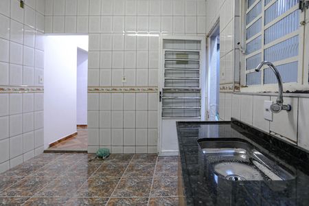 Casa para alugar com 115m², 3 quartos e 2 vagas Casa para alugar com 115m², 3 quartos e 2 vagasCozinha