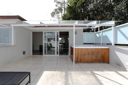 Casa para alugar com 270m², 3 quartos e 2 vagas Casa para alugar com 270m², 3 quartos e 2 vagasVaranda - Área de Lazer