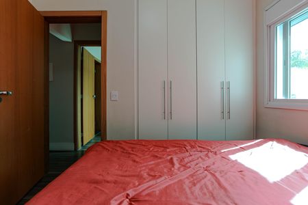 Casa para alugar com 270m², 3 quartos e 2 vagas Casa para alugar com 270m², 3 quartos e 2 vagasQuarto 2 - Suíte