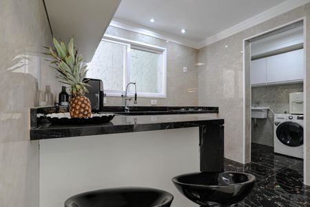 Casa para alugar com 270m², 3 quartos e 2 vagas Casa para alugar com 270m², 3 quartos e 2 vagasCozinha