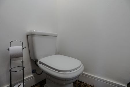 Casa para alugar com 270m², 3 quartos e 2 vagas Casa para alugar com 270m², 3 quartos e 2 vagasLavabo