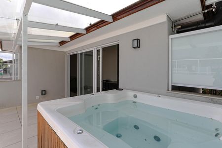Casa para alugar com 270m², 3 quartos e 2 vagas Casa para alugar com 270m², 3 quartos e 2 vagasVaranda - Área de Lazer