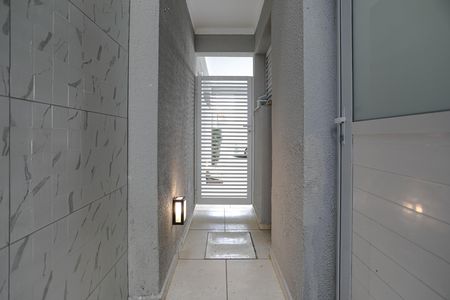 Casa para alugar com 270m², 3 quartos e 2 vagas Casa para alugar com 270m², 3 quartos e 2 vagasCorredor