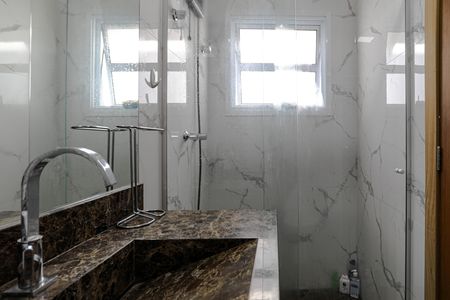 Casa para alugar com 270m², 3 quartos e 2 vagas Casa para alugar com 270m², 3 quartos e 2 vagasBanheiro - Quarto 1 - Suíte