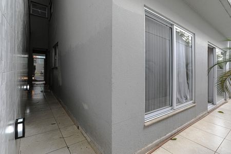 Casa para alugar com 270m², 3 quartos e 2 vagas Casa para alugar com 270m², 3 quartos e 2 vagasVaranda