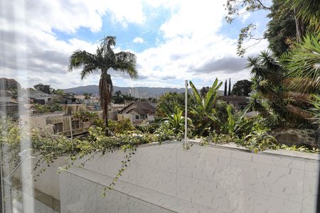 Casa para alugar com 270m², 3 quartos e 2 vagas Casa para alugar com 270m², 3 quartos e 2 vagasVista - Quarto 1 - Suíte