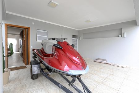 Garagem de casa para alugar com 3 quartos, 270m² em Vila Oliveira, Mogi das Cruzes