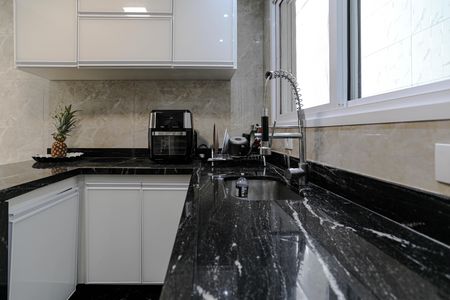 Casa para alugar com 270m², 3 quartos e 2 vagas Casa para alugar com 270m², 3 quartos e 2 vagasCozinha
