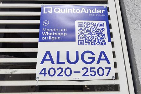 Fachada de casa para alugar com 1 quarto, 58m² em Parque Cisper, São Paulo
