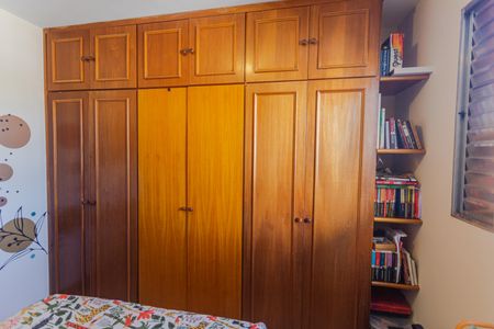 Armário do Quarto de apartamento para alugar com 1 quarto, 46m² em Santa Tereza, Belo Horizonte