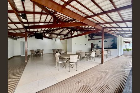 Casa de condomínio para alugar com 180m², 3 quartos e 4 vagasÁrea comum - Salão de festas