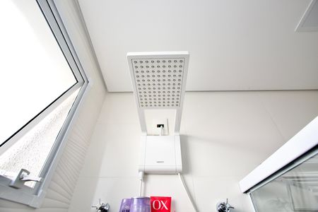 Casa de condomínio para alugar com 180m², 3 quartos e 4 vagasBanheiro Social