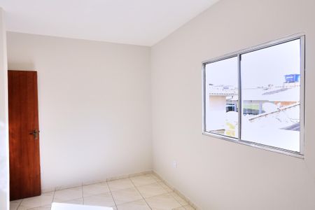 Casa para alugar com 60m², 2 quartos e 1 vagaQuarto