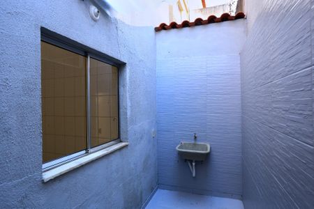 Área de Serviço de casa para alugar com 2 quartos, 60m² em Alvorada, Belo Horizonte