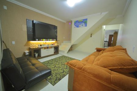 Casa à venda com 202m², 3 quartos e 1 vagaCasa 1 - Sala 