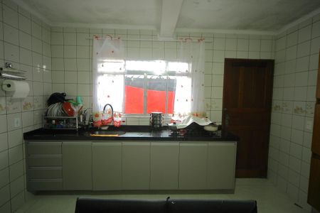 Casa à venda com 202m², 3 quartos e 1 vagaCasa1  Cozinha 