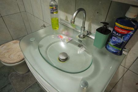 Casa à venda com 202m², 3 quartos e 1 vagaCasa 1 Banheiro dos quartos 