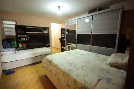 Casa à venda com 202m², 3 quartos e 1 vagaCasa 2  - Sala/Quarto 