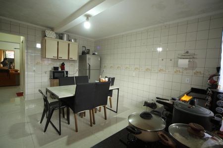 Casa à venda com 202m², 3 quartos e 1 vagaCasa1  Cozinha 