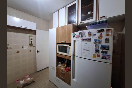 Apartamento à venda com 79m², 2 quartos e 1 vaga Apartamento à venda com 79m², 2 quartos e 1 vagaCozinha e Área de Serviço