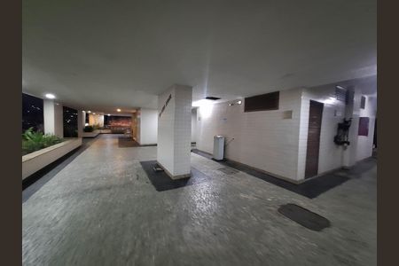 Apartamento à venda com 79m², 2 quartos e 1 vaga Apartamento à venda com 79m², 2 quartos e 1 vagaÁrea comum