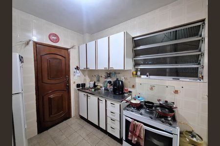 Apartamento à venda com 79m², 2 quartos e 1 vaga Apartamento à venda com 79m², 2 quartos e 1 vagaCozinha e Área de Serviço