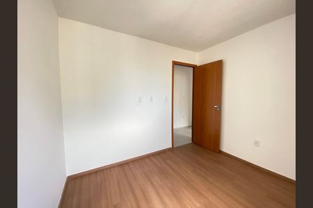 Apartamento à venda com 2 quartos, 44m² em Del Castilho, Rio de Janeiro