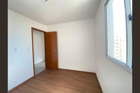 Apartamento à venda com 2 quartos, 44m² em Del Castilho, Rio de Janeiro